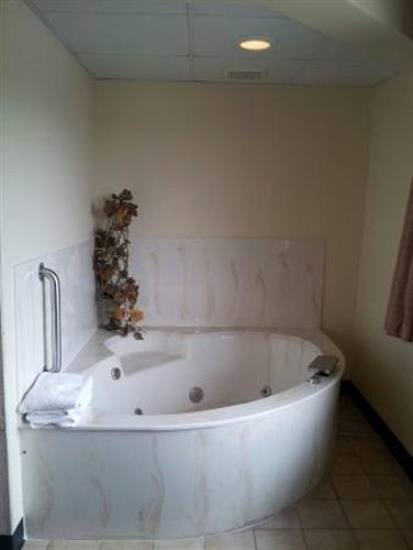 Boarders Inn & Suites By Cobblestone Hotels - Wautoma Ngoại thất bức ảnh